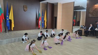 08.04.2025 г. е Международния ден на ромите 2
